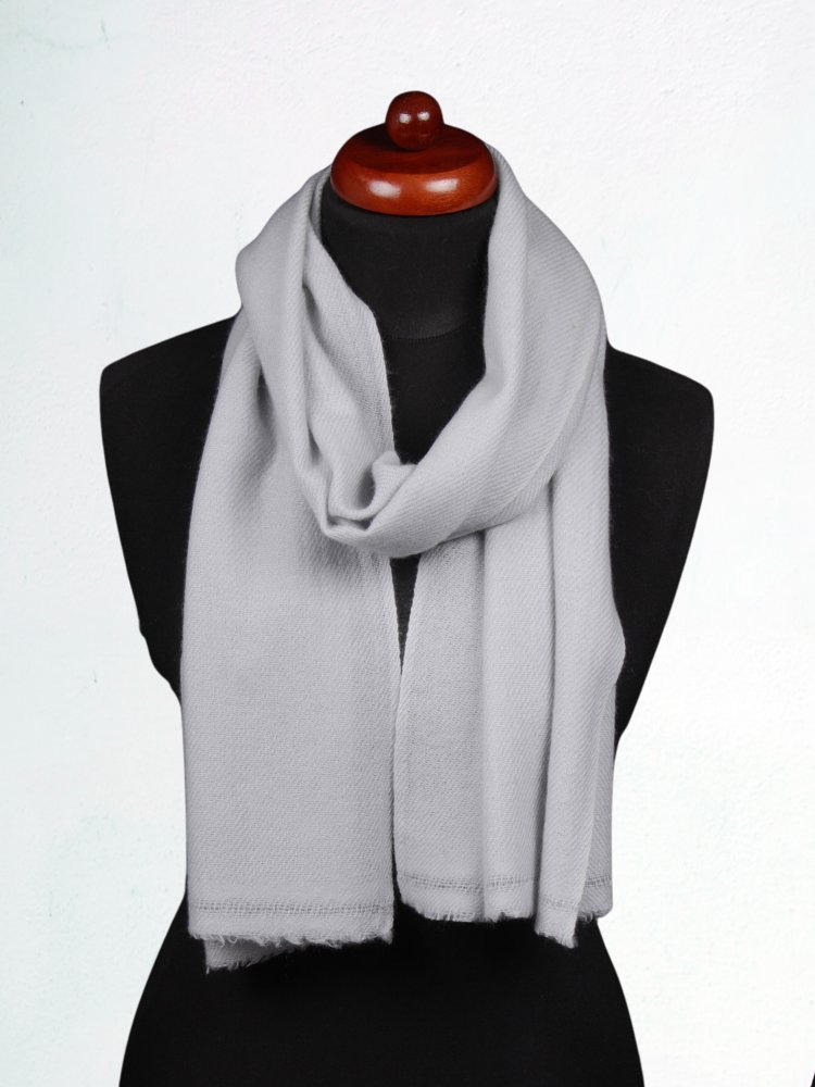 100% kašmírová šála exclusive úzká světle šedá