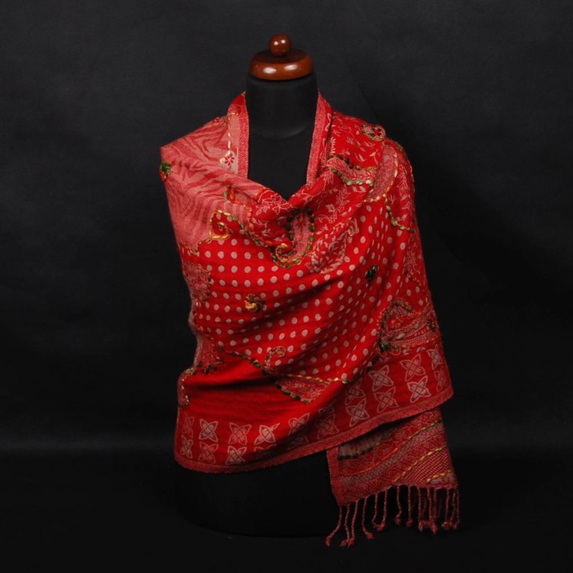 Schal aus Merinowolle handgestickt Ornament rot-beige II