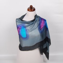 Hedvábná malovaná šála šedá