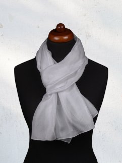 Hedvábná šála jednobarevná světle šedá