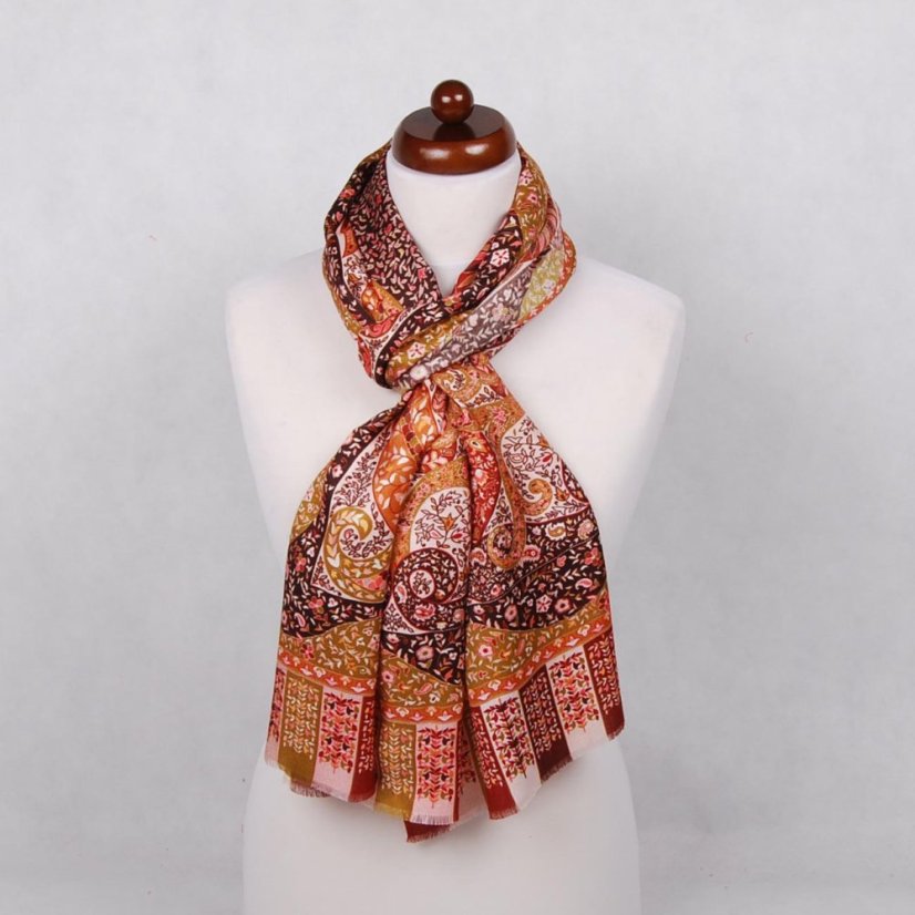 Šála z viskózy a hedvábí s potiskem s bordó, bílou a černou