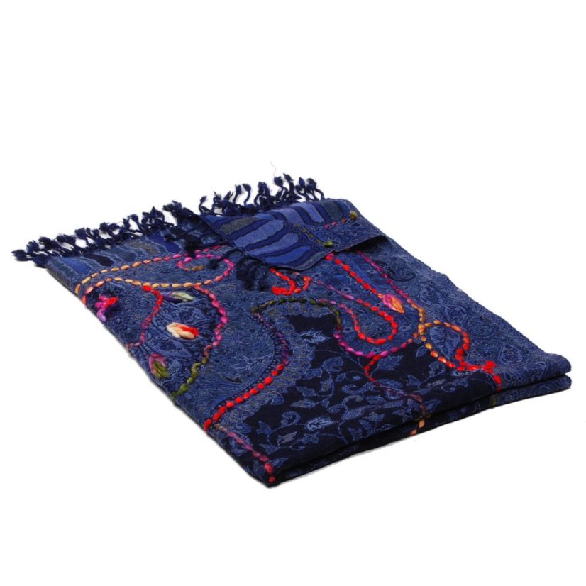 Šála z merino vlny s vyšíváním Kalsang tmavě modrá