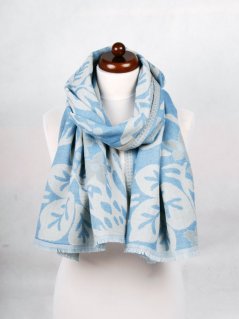 Schal aus Merinowolle hellblau-cremefarben