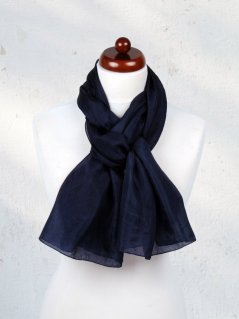 Hedvábná šála jednobarevná černomodrá