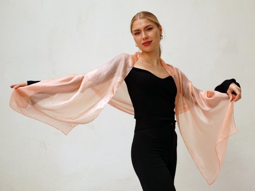 Seidenschal einfarbig in Pfirsichfarbe