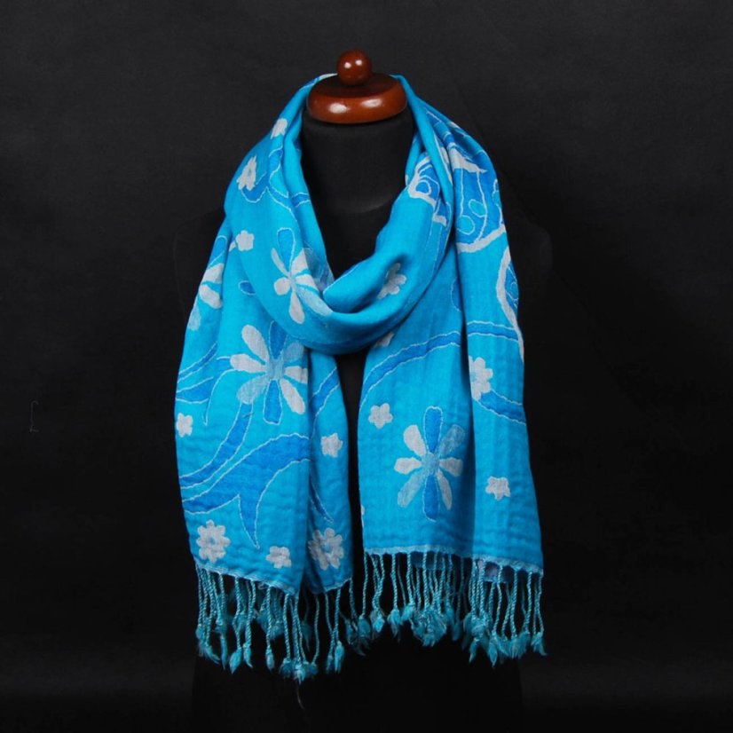 Schal aus Merinowolle Drolma türkis-cremefarben mit Dunkelblau