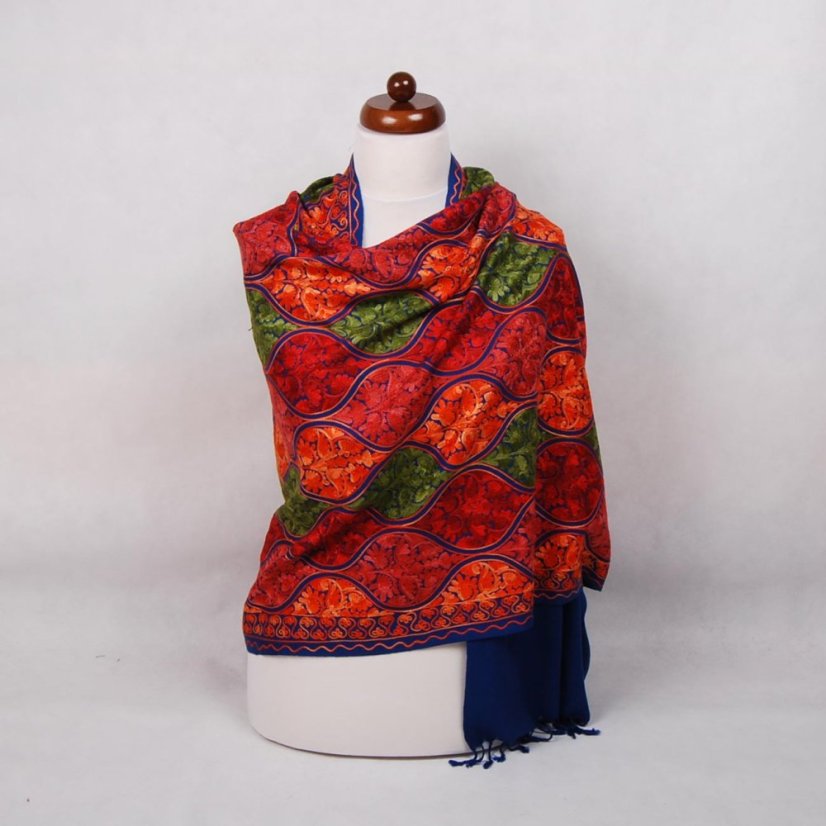 Kaschmirischer Wollschal Jate M dunkelblau mit Stickerei mit Orange und Rot