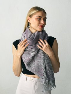 Šála z merino vlny šedofialovo-smetanová