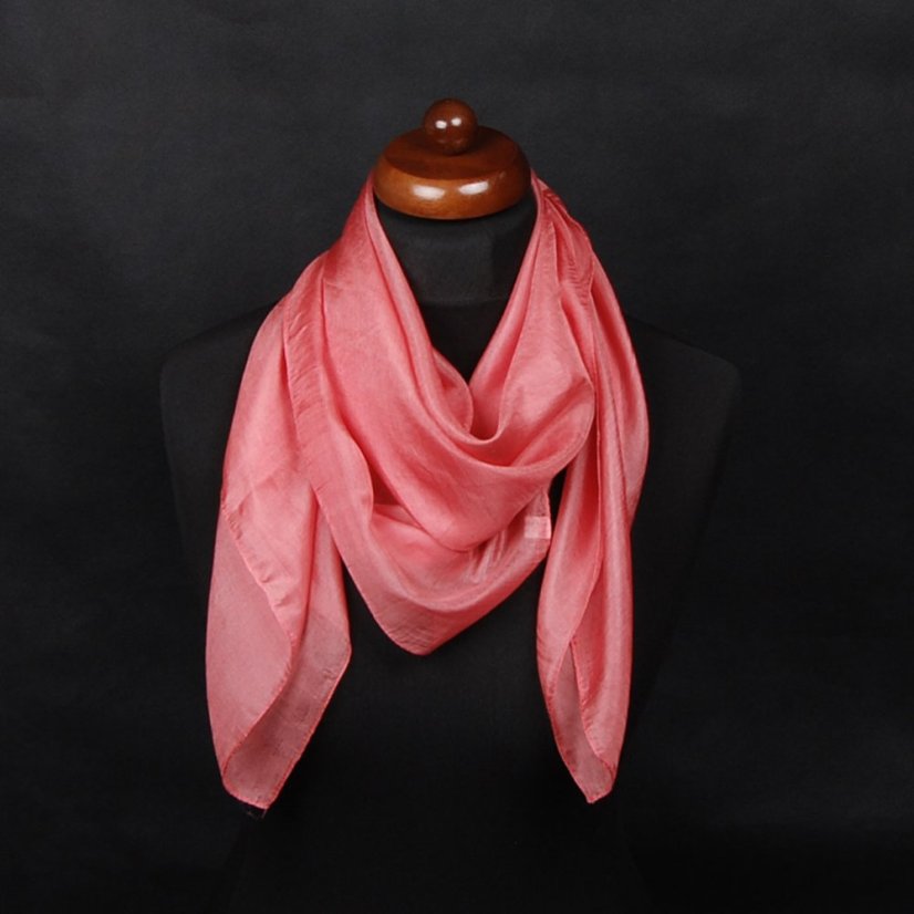 Hedvábný šátek jednobarevný růžový s béžovým nádechem