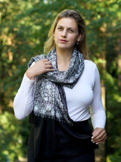 Kaschmirische Pashmina schwarz mit Seide-Stickerei in Silberfarbe