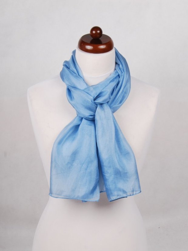 Hedvábná šála jednobarevná světle šedomodrá