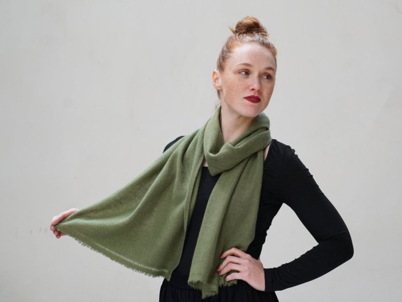 100% Kaschmirschal exklusiv schmal grün
