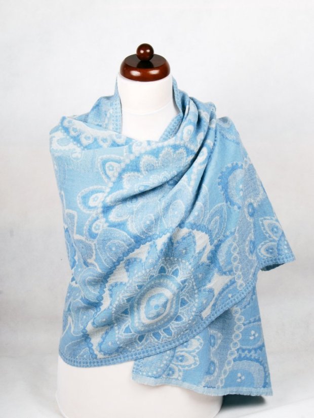 Šála z merino vlny světle modrá