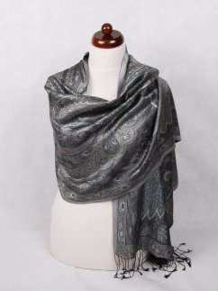 Hedvábná šála Super Tsering střední černo-stříbrná