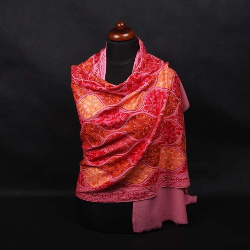 Kaschmirischer Wollschal Jate M rosa mit Stickerei mit Aprikosen- und Kupfer-Farbe
