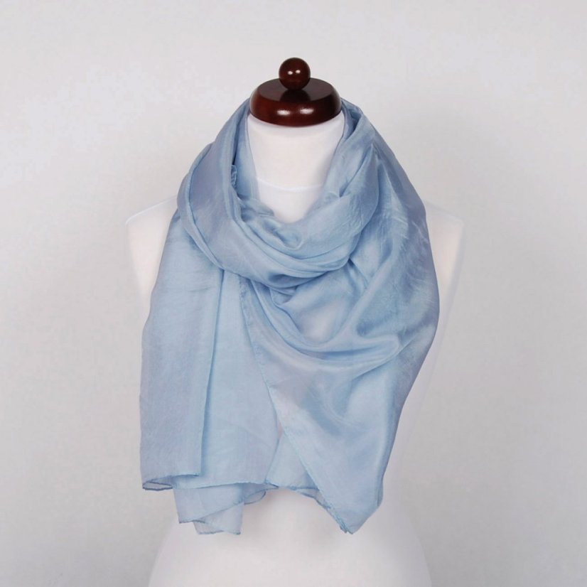 Hedvábná šála velká světle šedomodrá