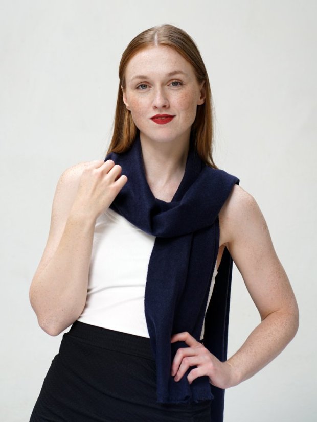 100% kašmírová šála exclusive úzká tmavě modrá