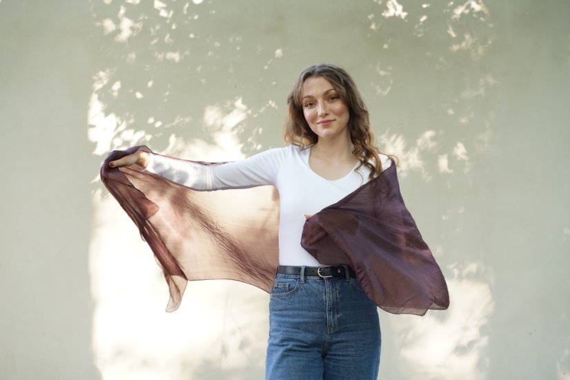 Hedvábná šála jednobarevná tmavě hnědá