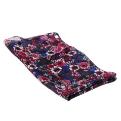 Hodvábny šál s potlačou čierno-biely s červenou farbou