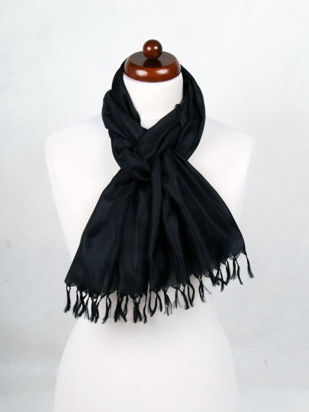 Hedvábná šála z Váránasí černá