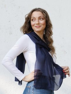 Hedvábná šála jednobarevná černomodrá