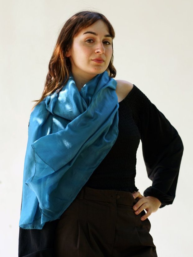 Seidenschal groß graublau mit Petrol-Stich