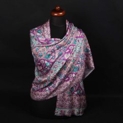 Šála z viskózy a hedvábí s potiskem s fialovou a zelenou