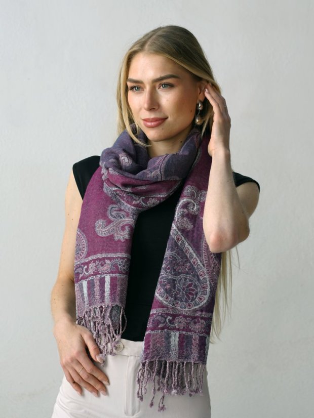 Schal aus Merinowolle lila