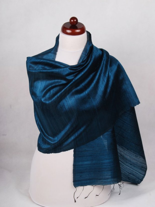 Šála ze surového hedvábí tmavě modrá
