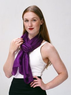 Hedvábná šála jednobarevná tmavě fialová