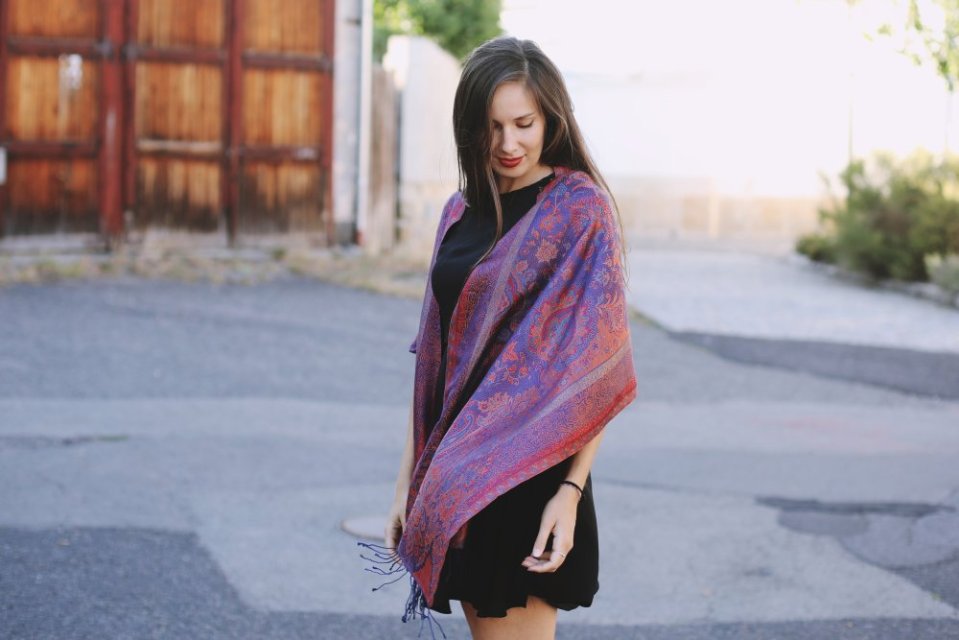 Hedvábné šály Super střední