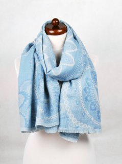 Schal aus Merinowolle hellblau