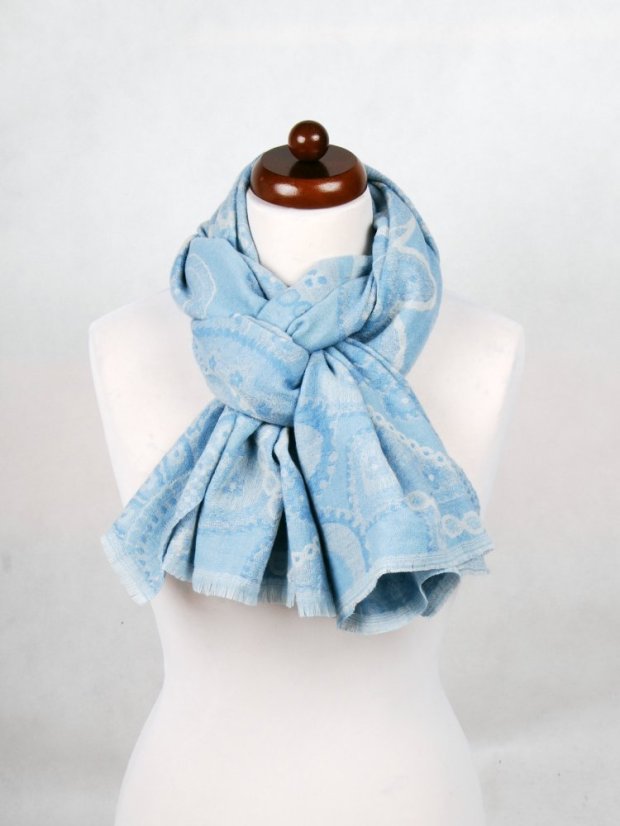 Šála z merino vlny světle modrá