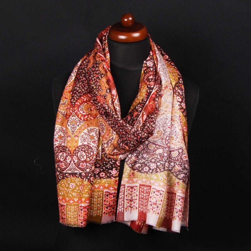 Šála z viskózy a hedvábí s potiskem s bordó, bílou a černou