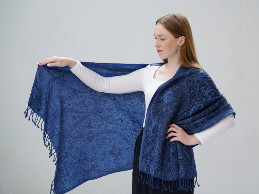 Schal aus Merinowolle blau