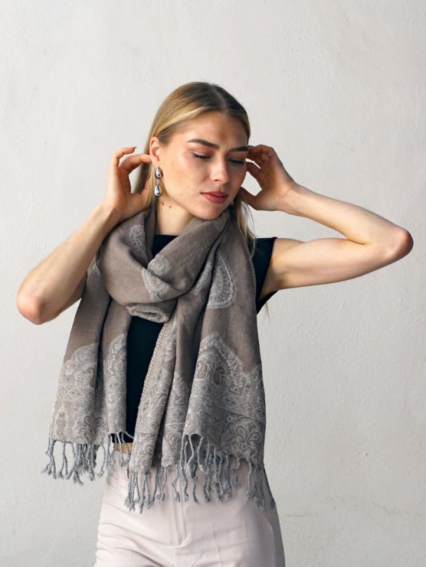 Schal aus Merinowolle cremefarben mit Graubraun