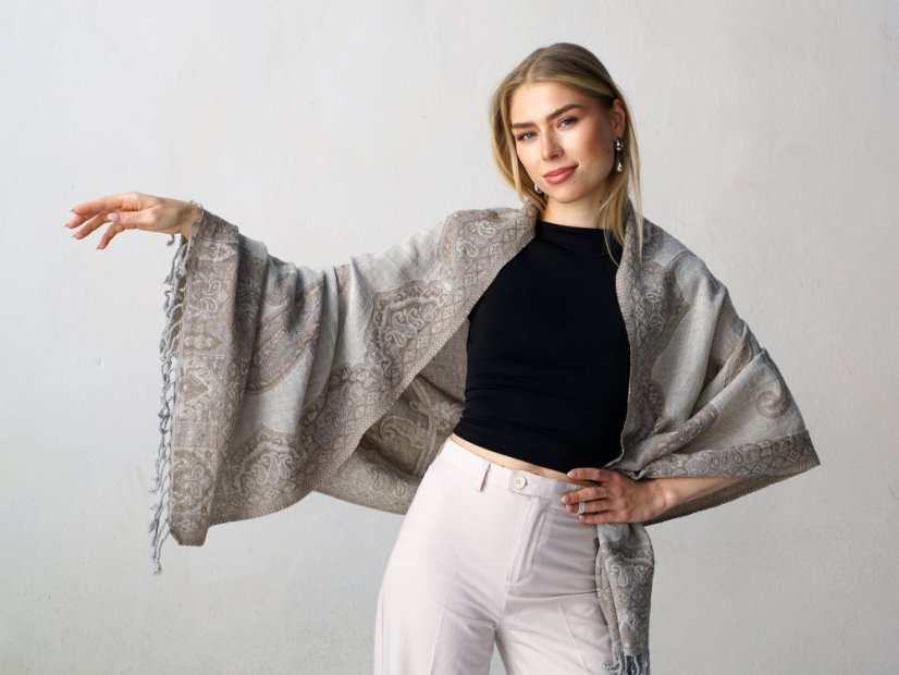 Schal aus Merinowolle cremefarben mit Graubraun