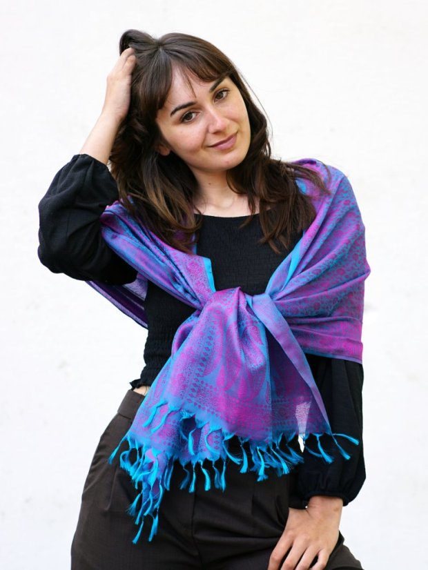 Hodvábny šál z Váránasí tyrkysovo-fialový