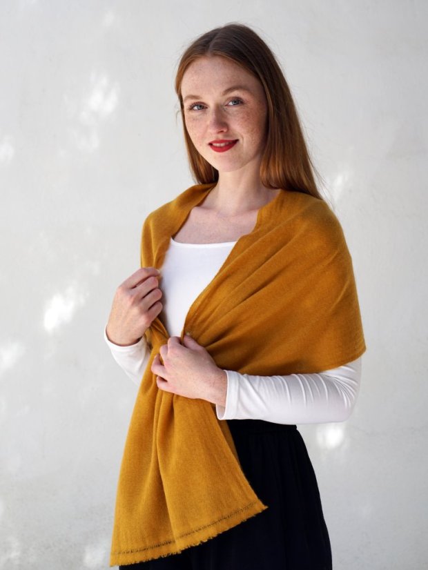 100% kašmírový šál exclusive úzky horčicovožltý