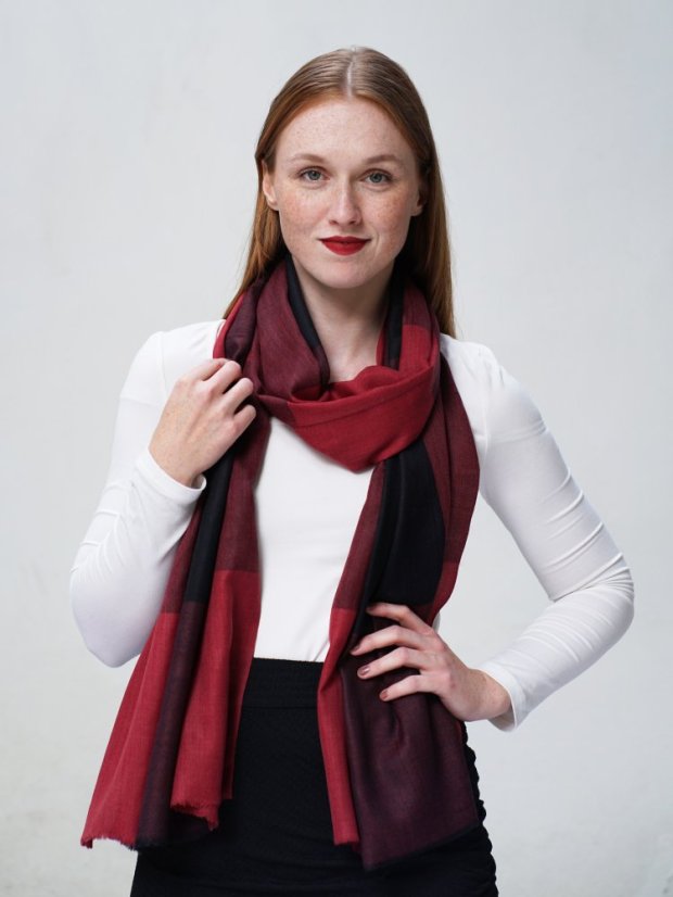 Kašmírska vlnená pašmína exclusive tmavočerveno-čierna