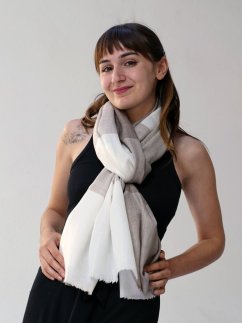 Kaschmirische Pashmina exklusiv kariert graubraun mit Weiß