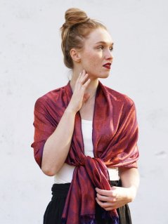 Seidenschal aus Varanasi dunkelblau-braun