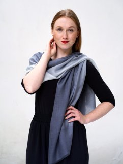 Prstýnková pašmína exclusive ombré tmavě šedá