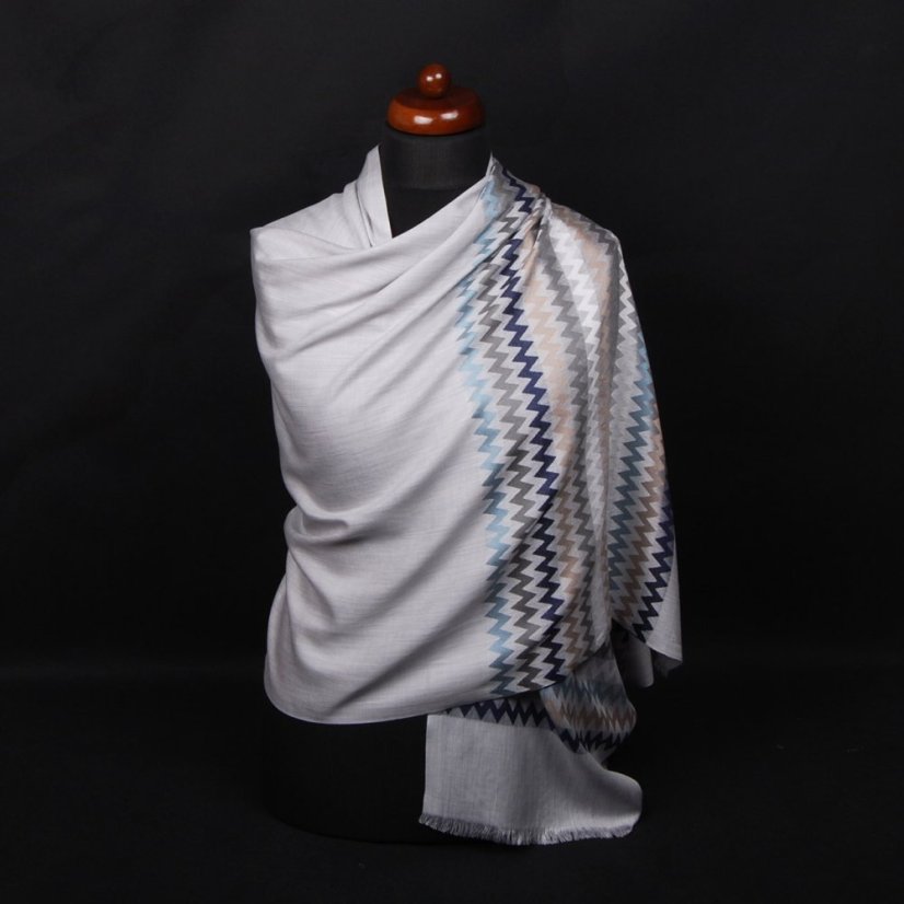 Šál z viskózy a hodvábu s pruhmi svetlošedý s šedohnedou farbou