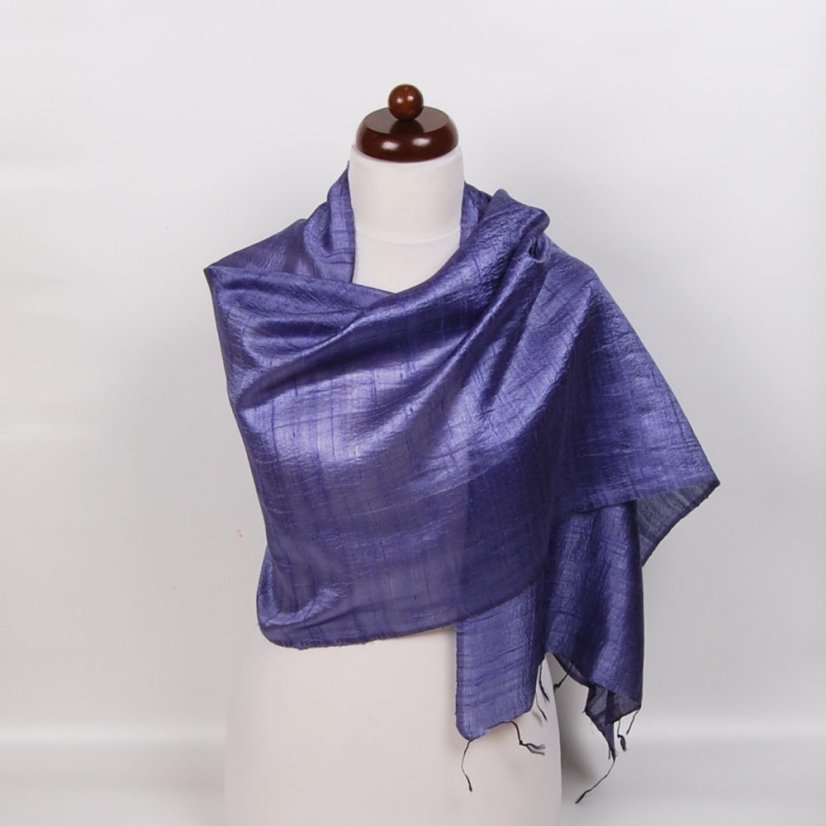 Šála ze surového hedvábí fialová s nádechem do modré