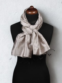 Schal aus Rohseide graubeige