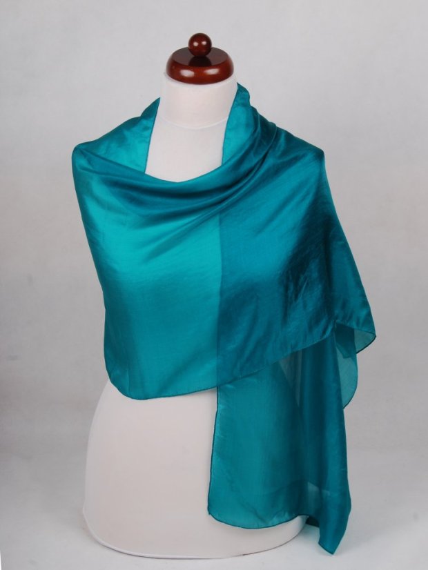 Hedvábná šála jednobarevná smaragdově zelená