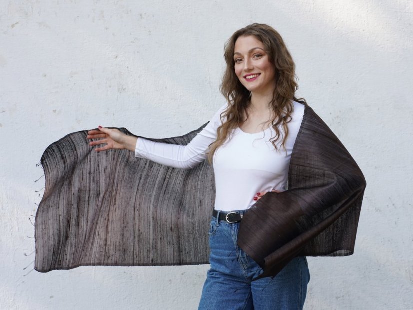 Schal aus Rohseide dunkelbraun