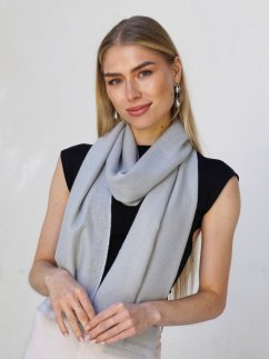 100% kašmírová šála exclusive úzká světle šedá