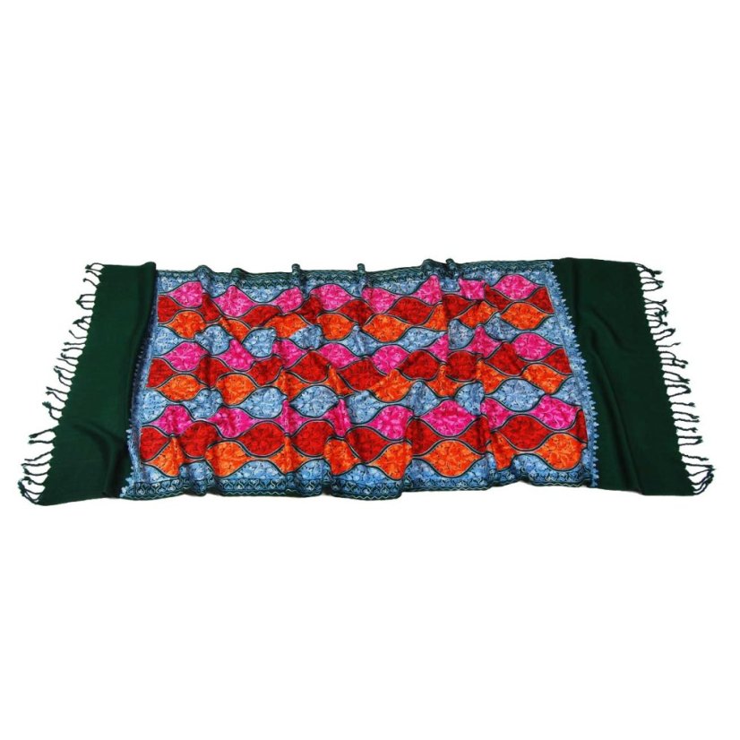 Kašmírsky vlnený šál Jate M tmavozelený s výšivkou so svetlomodrou a červenou